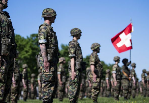 SUISSE MILITAIRE ARMEE CORONAVIRUS